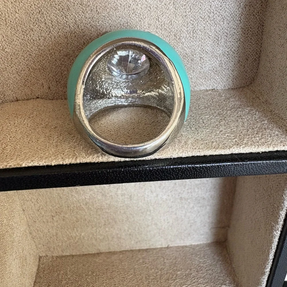 HUGE Turquoise Lacquer Statement Ring with Large Crystal - Picture 3 of 4